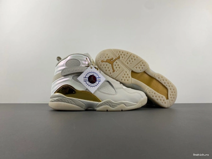 One Kick 832821-030 Retro 8 Jordan Champagne 0730